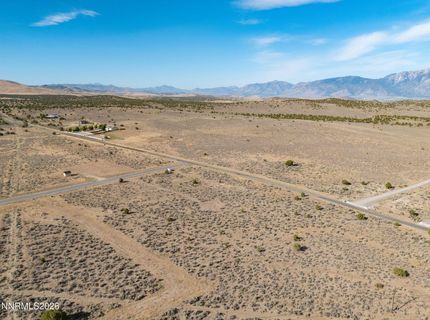 320 Veris Court, Gardnerville, NV 89410 Photo
