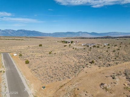 320 Veris Court, Gardnerville, NV 89410 Photo