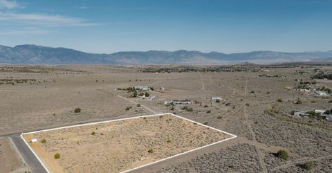 320 Veris Court, Gardnerville, NV 89410 Photo