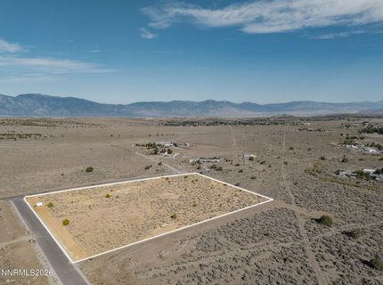 320 Veris Court, Gardnerville, NV 89410 Photo