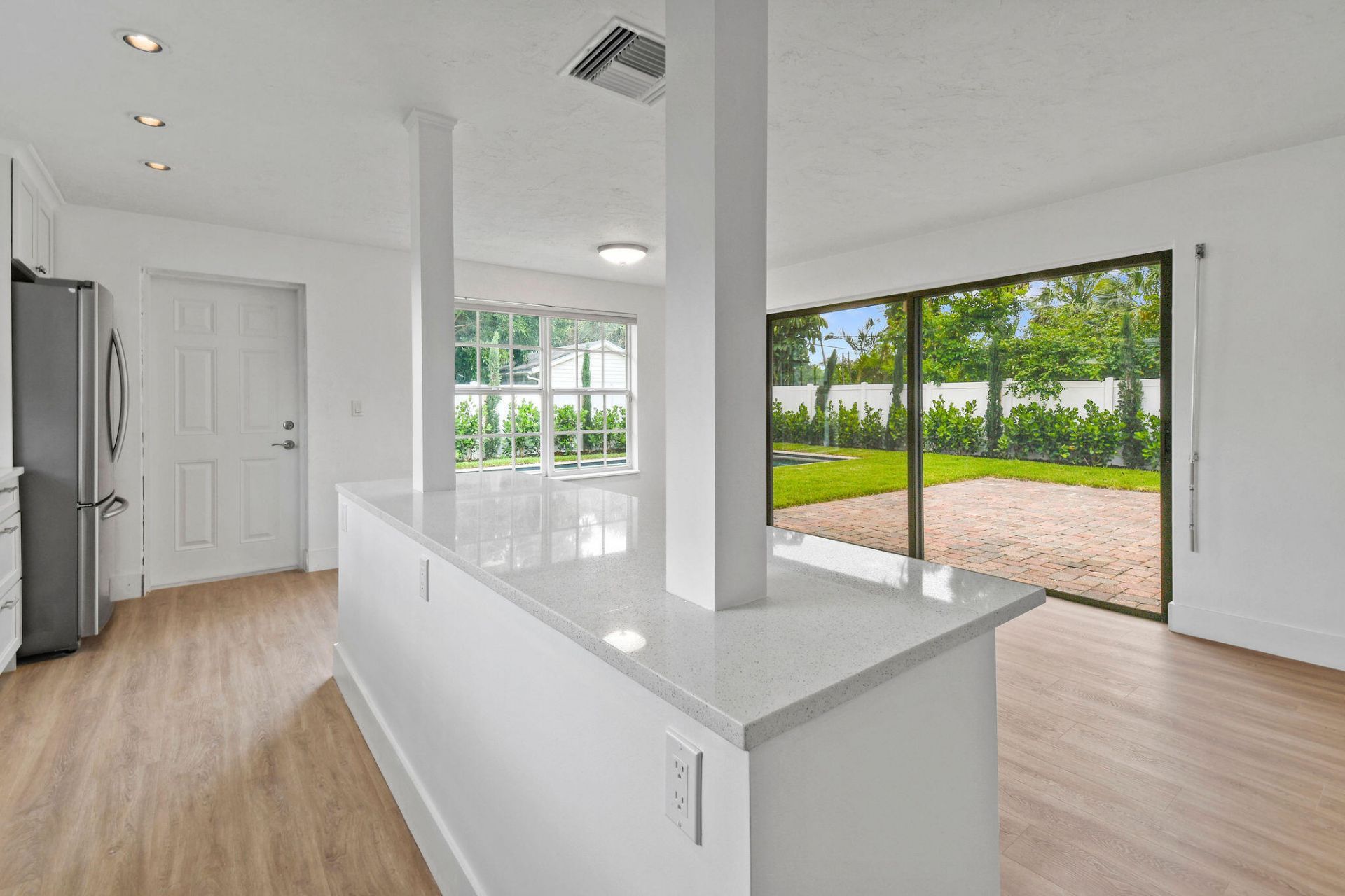 319 29th Street, West Palm Beach, FL 33407 Photo