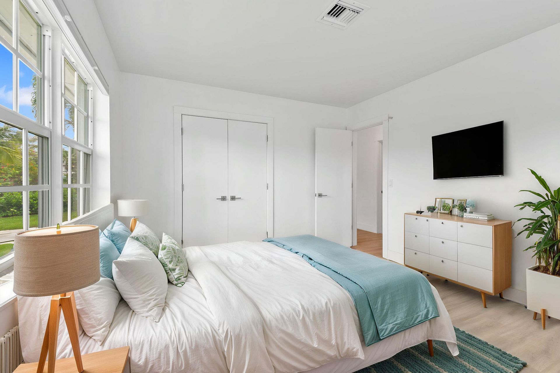 319 29th Street, West Palm Beach, FL 33407 Photo