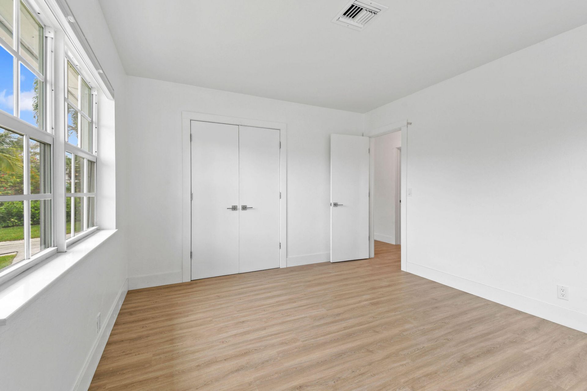 319 29th Street, West Palm Beach, FL 33407 Photo
