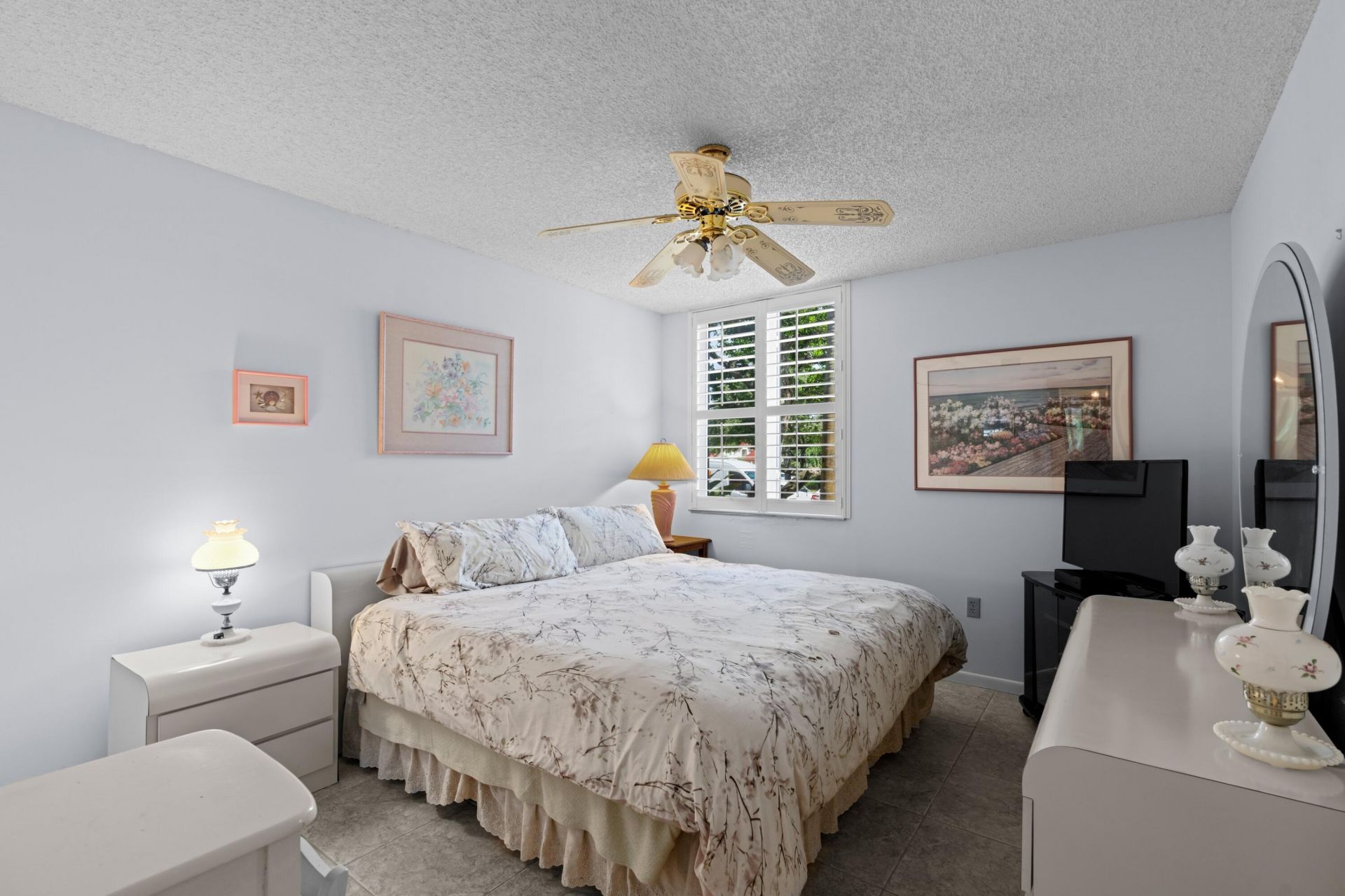 106 Half Moon Circle, Unit B1, Hypoluxo, FL 33462 Photo