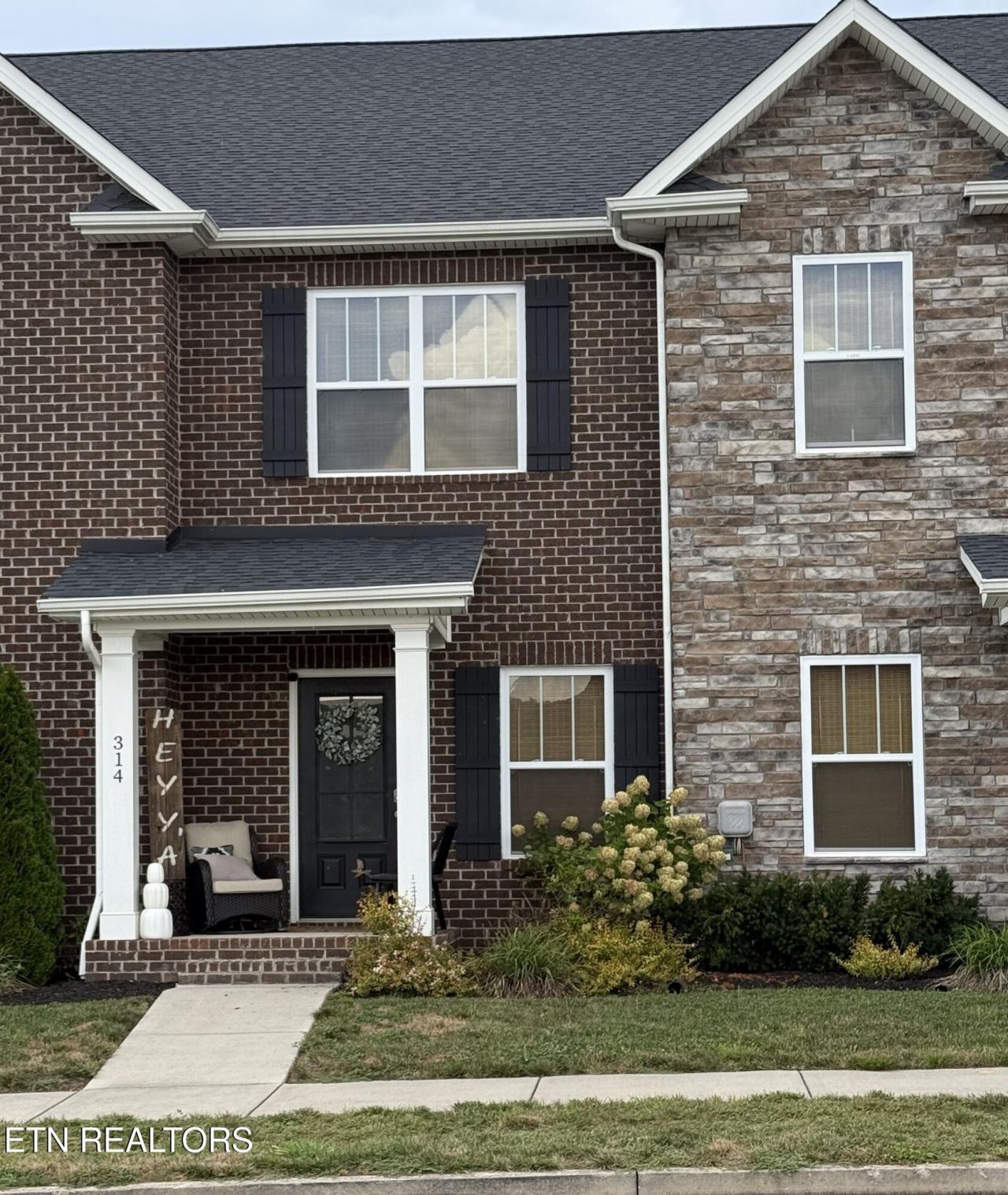 314 Broadberry Ave, Oak Ridge, TN 37830 Main Photo