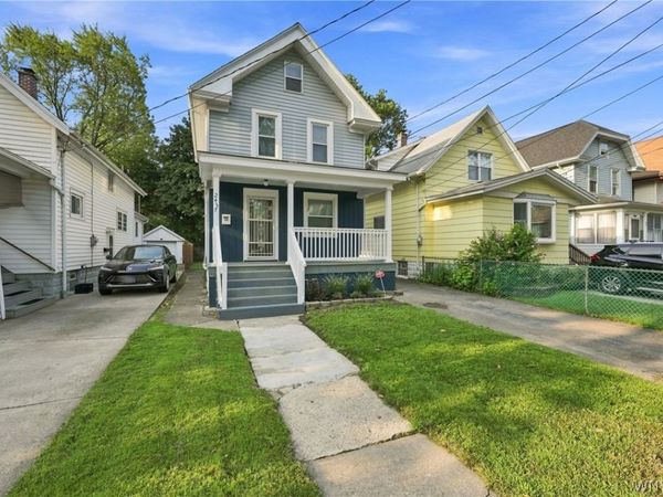 2437 Cleveland Avenue , Niagara Falls, NY 14305
