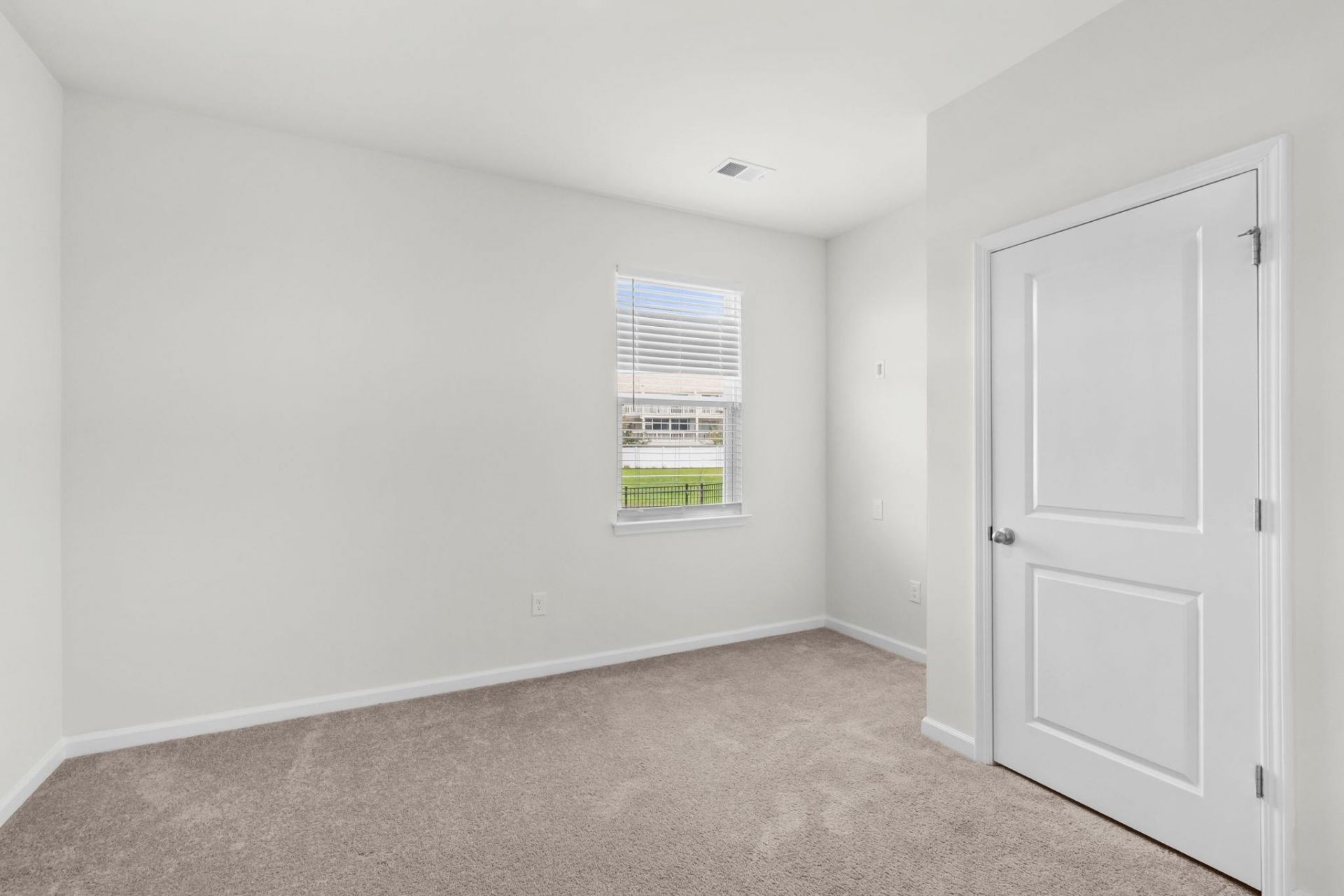 159 Kelsey Ct. Photo 36