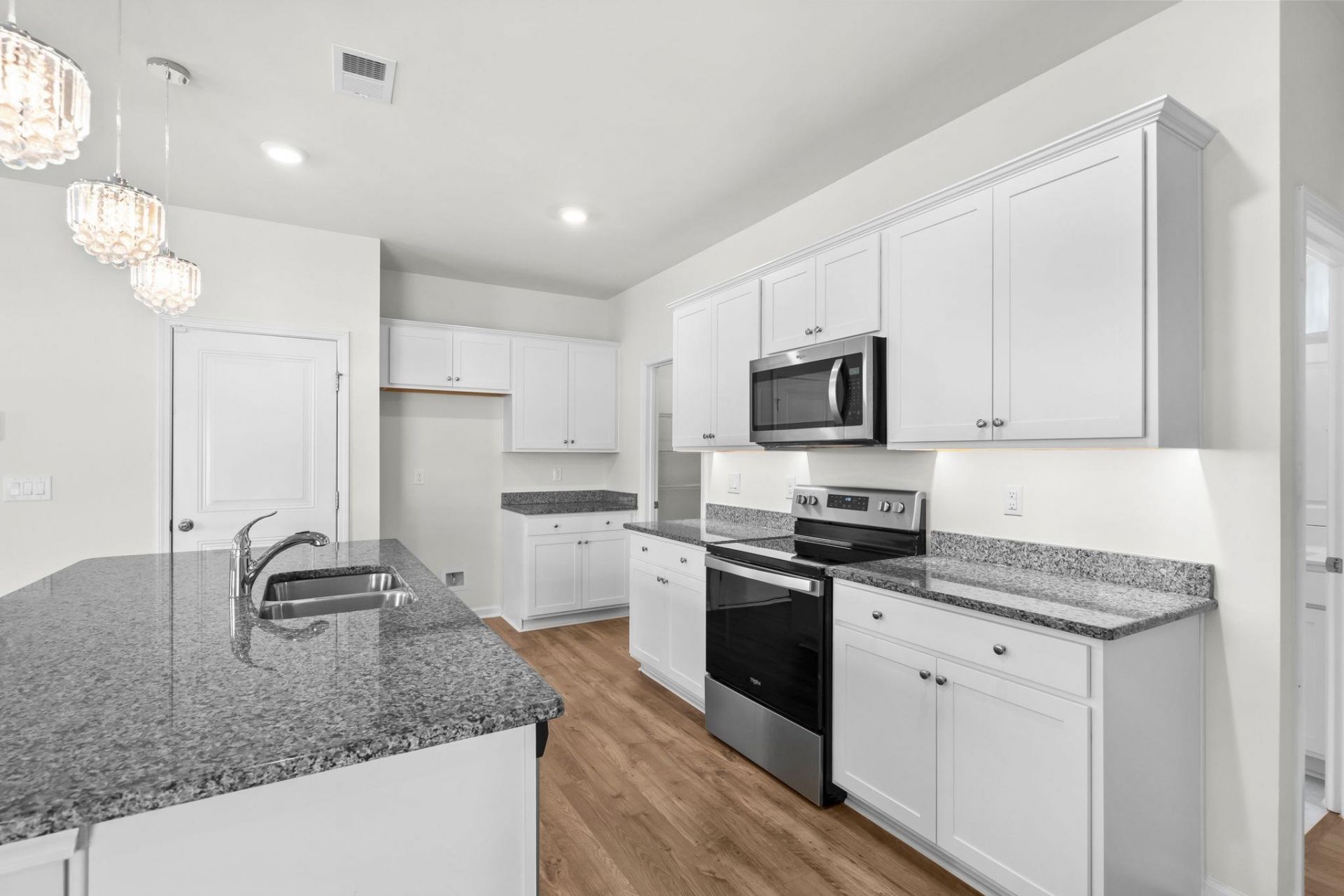 159 Kelsey Ct. Photo 9
