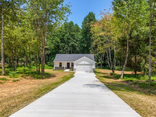 208 Crepe Myrtle Drive , Dickson, TN 37055
