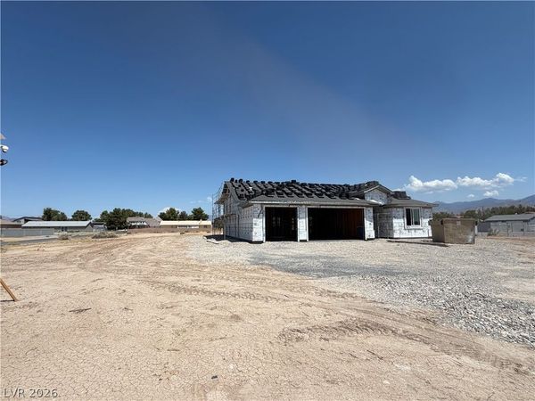 1520 E Cavalry Street , Pahrump, NV 89048