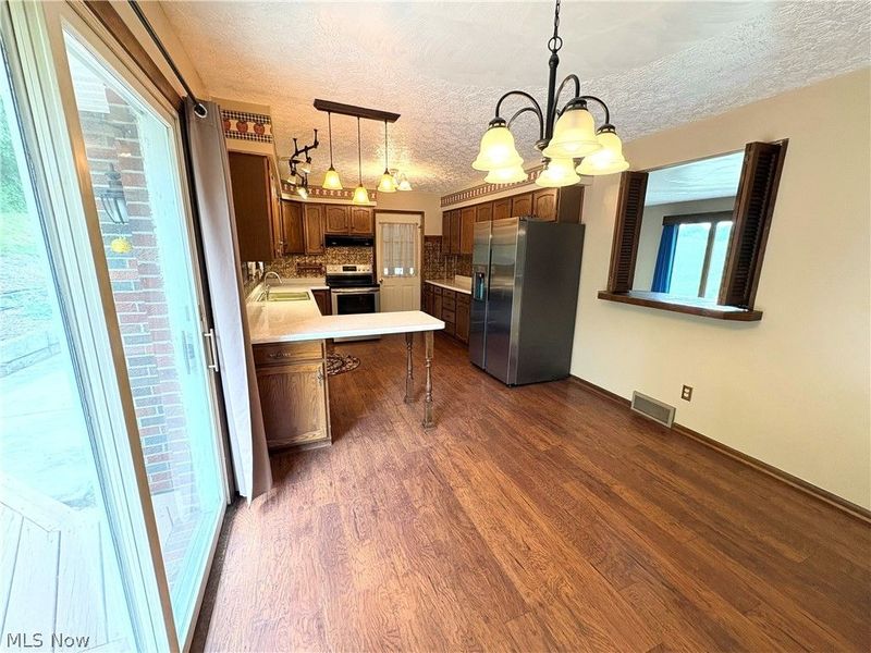 5044 Amsterdam Road SE, Carrollton, OH 44615 Photo 9
