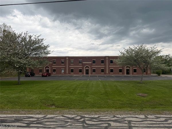 4699 Loomis , Ravenna, OH 44266