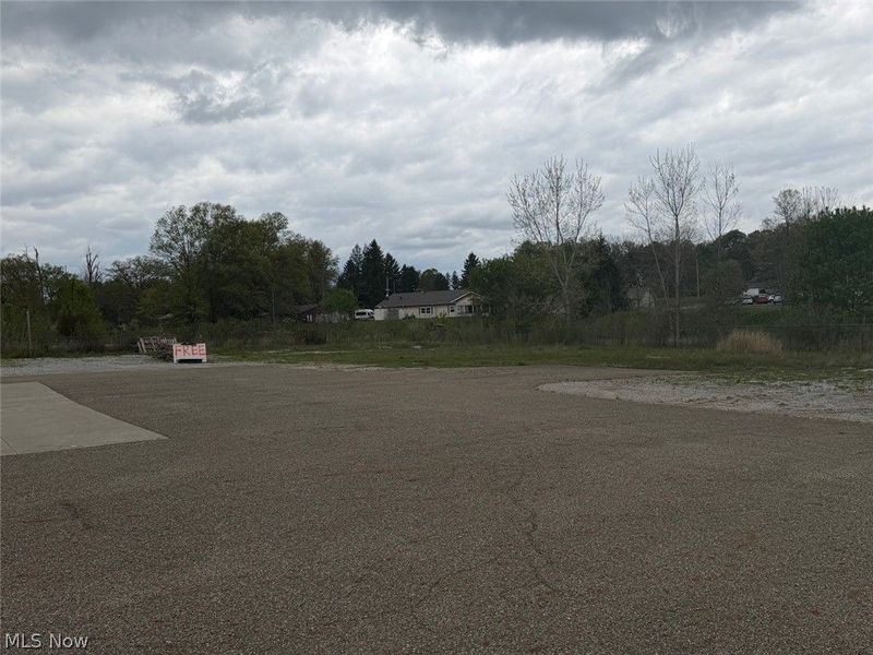 4699 Loomis, Ravenna, OH 44266 Photo 6