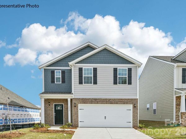 478 Dazzle Loop , Newton, NC 28568