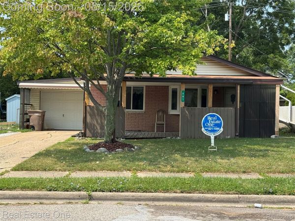 897 Kenilworth Avenue, Pontiac, Mi 48340