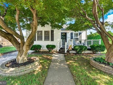 113 BROOMALL STREET, FOLSOM, PA 19033