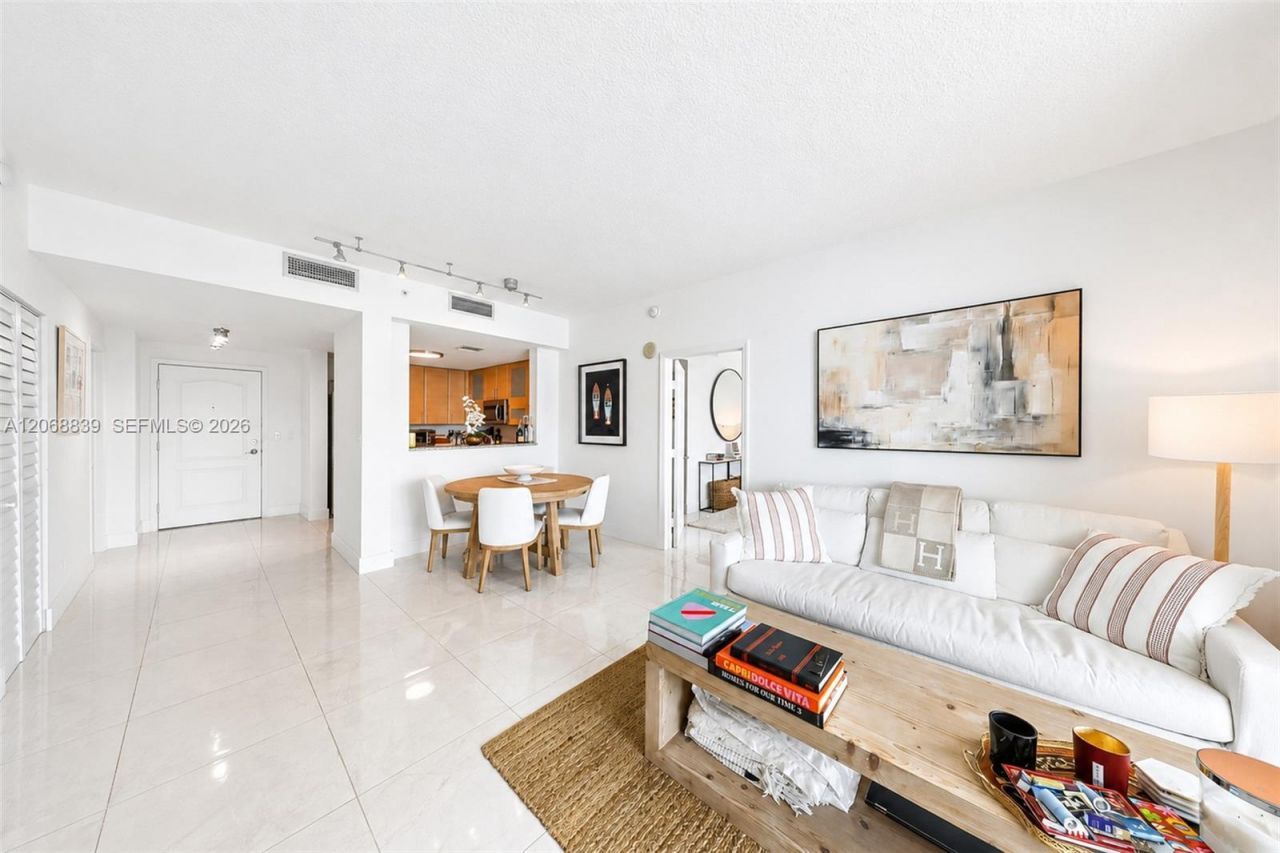 2101 Brickell Ave , Unit 3202, Miami, FL 33129 Photo