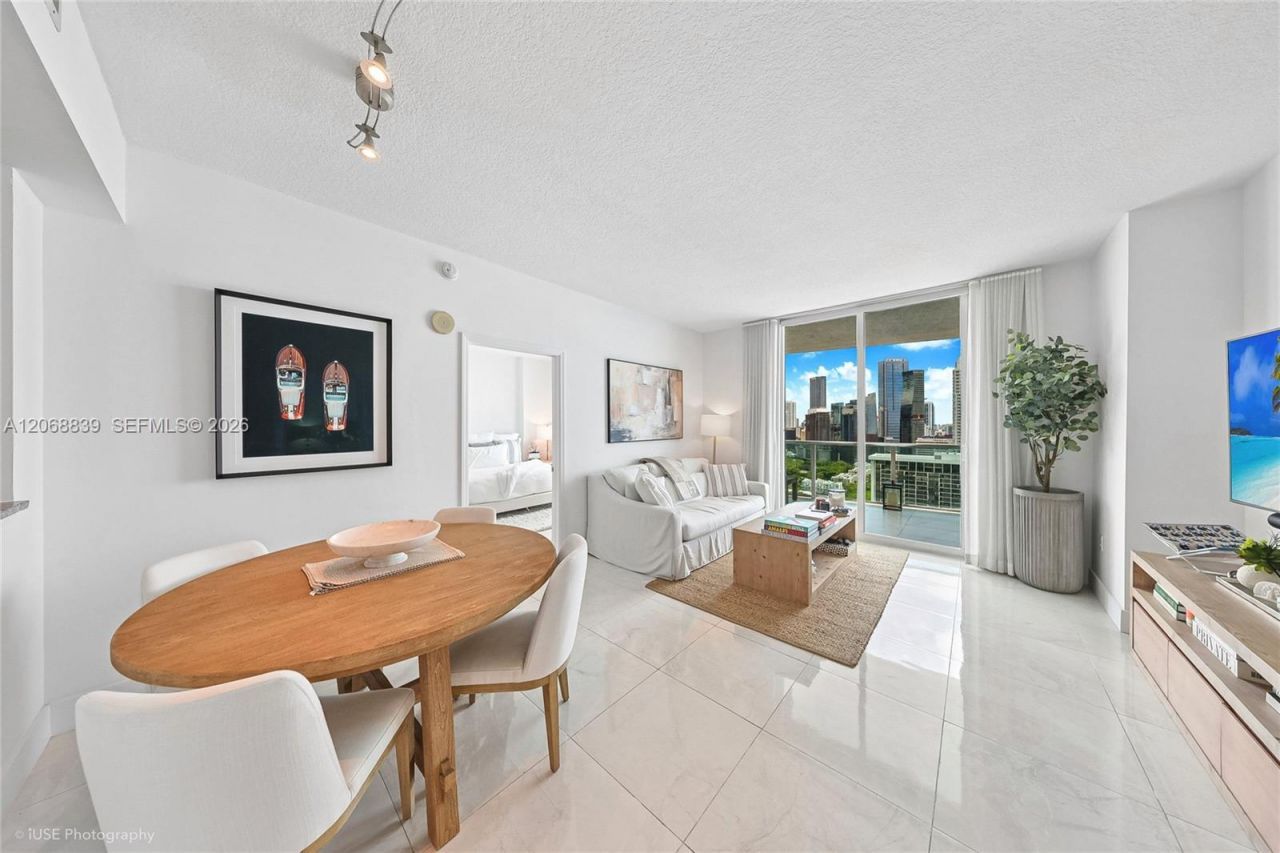2101 Brickell Ave , Unit 3202, Miami, FL 33129 Photo