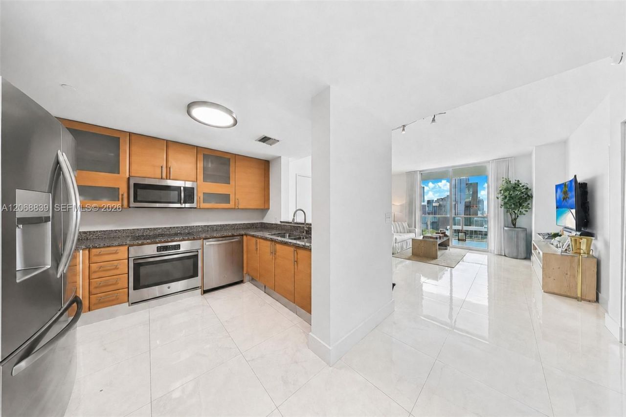 2101 Brickell Ave , Unit 3202, Miami, FL 33129 Photo