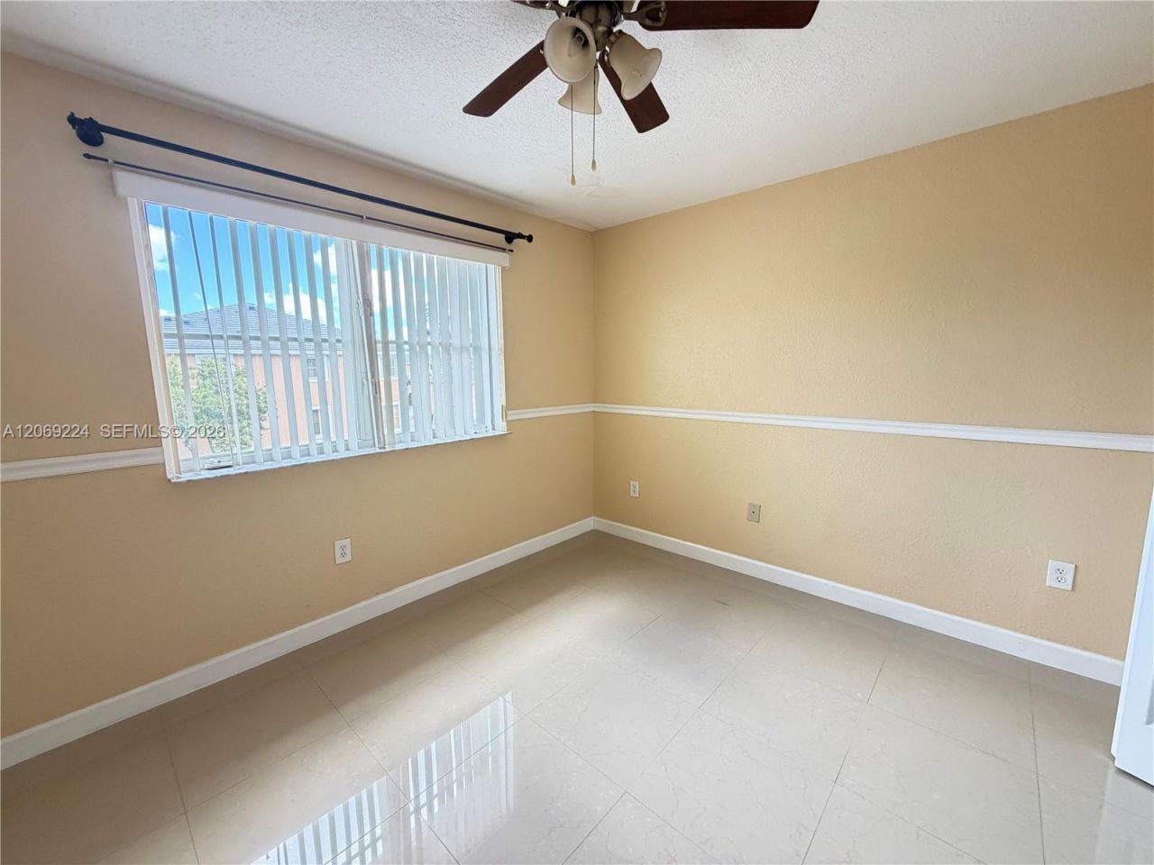 7250 NW 177th St , Unit 203-16, Hialeah, FL 33015 Photo