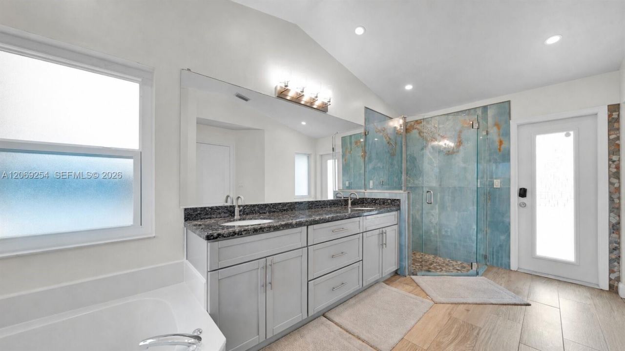 10602 NW 49th Pl , Coral Springs, FL 33076 Photo