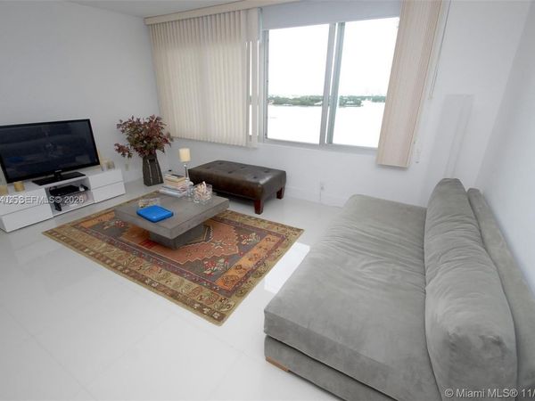 1200 West Ave , Unit 1101, Miami Beach, FL 33139