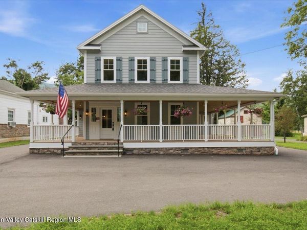 5433 New York 23 , Windham, NY 12496