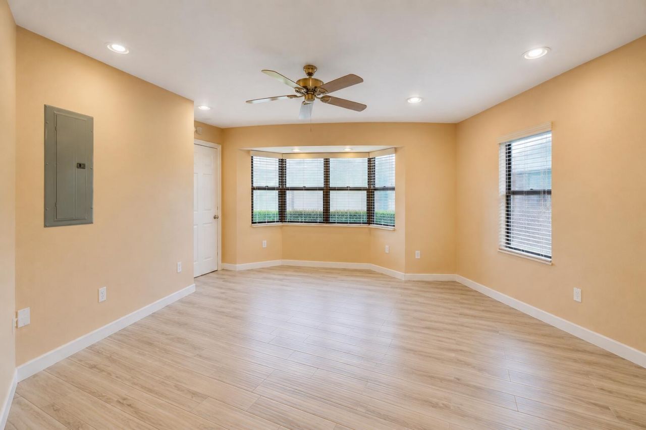 1316 Date Palm Drive, Unit Rear, Lantana, FL 33462 Photo