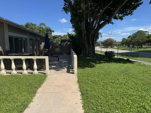 950 NW 80th Avenue, Unit 201, Margate, FL 33063 Photo