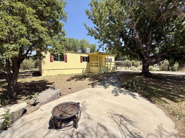 12 Rio Vista Drive, Yerington, NV 89447