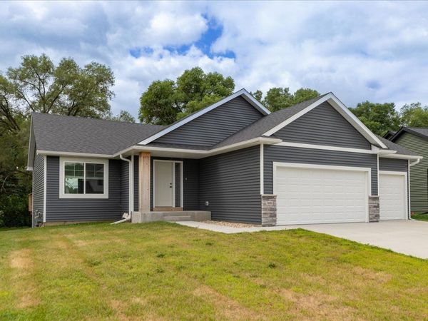 3661 Meadow Sage Court SE, Rochester, MN 55904