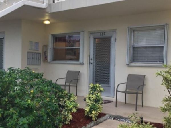 2132 NE 1ST WAY APT 102, Other, FL 33435
