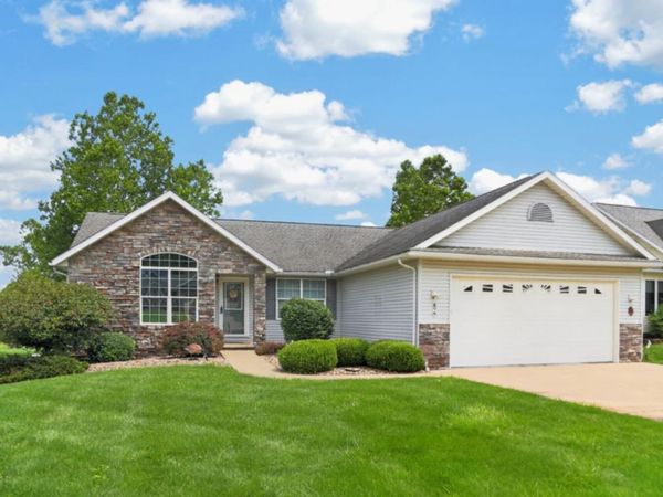 870 Fairway Drive , Howard, OH 43028