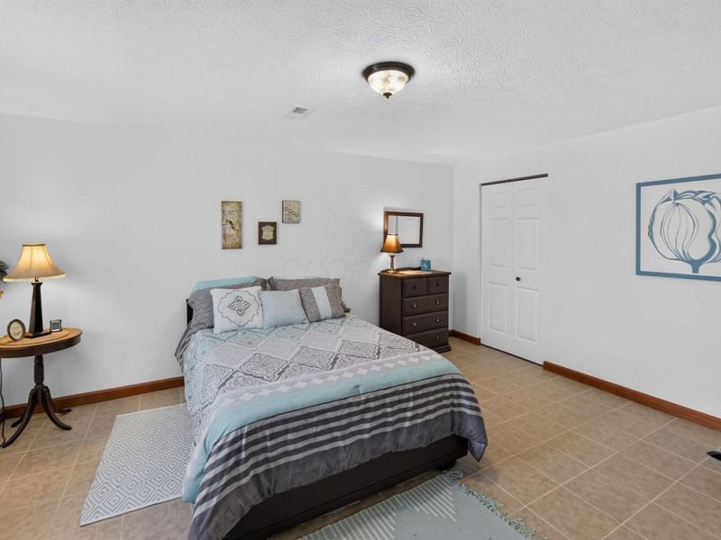 870 Fairway Drive , Howard, OH 43028 Photo 36