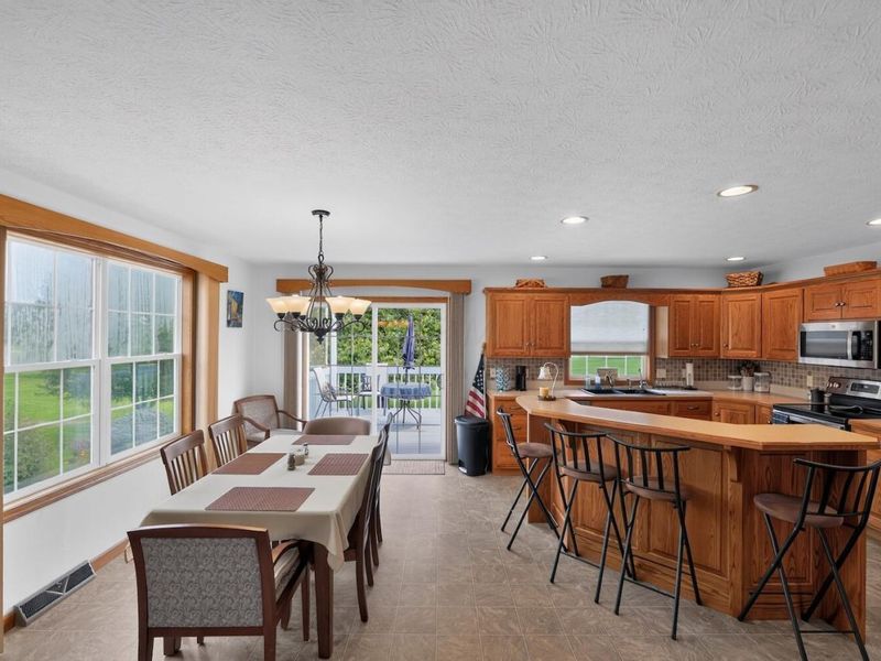 870 Fairway Drive , Howard, OH 43028 Photo 7
