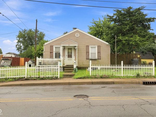 515 W 29th Street , Anderson, IN 46016