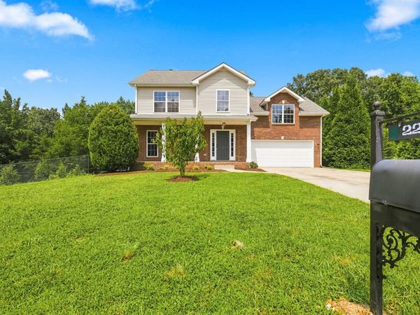 2275 Yeager Dr , Clarksville, TN 37040