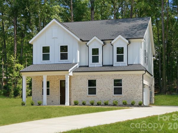 612 Camelot Drive , Salisbury, NC 28144