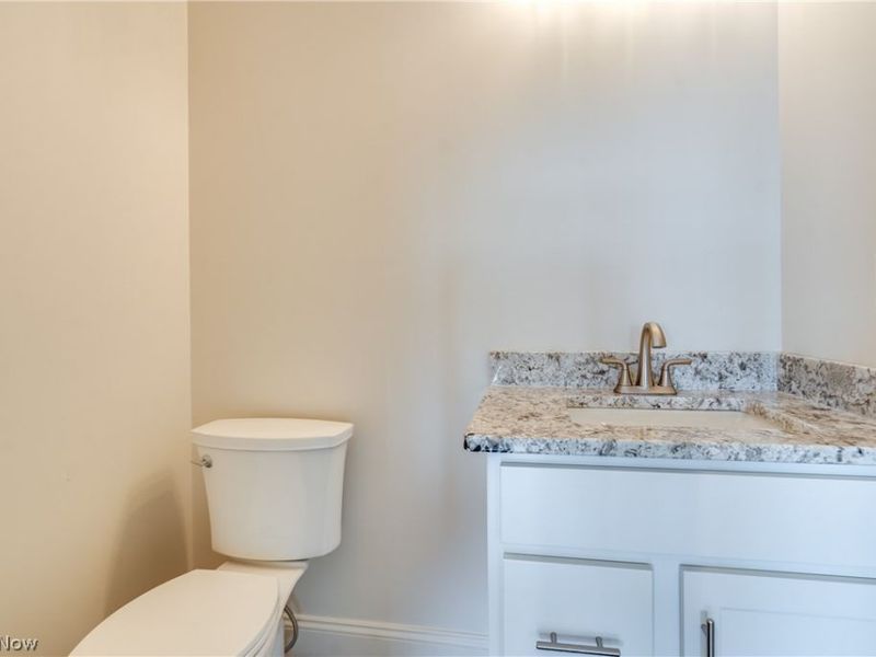 15 Huron Trail, Malvern, OH 44644 Photo 18