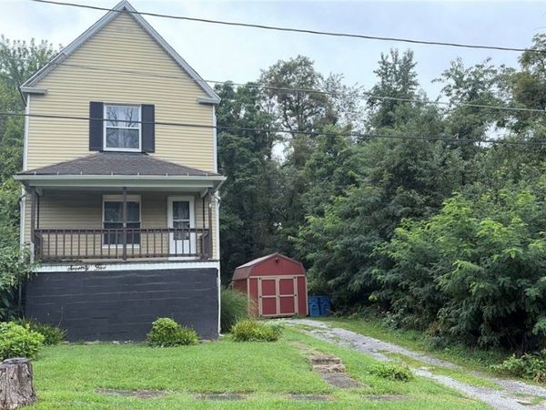 75 5th Street, Campbell, OH 44405