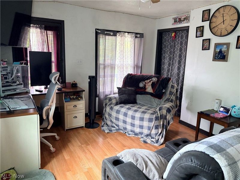 75 5th Street, Campbell, OH 44405 Photo 4