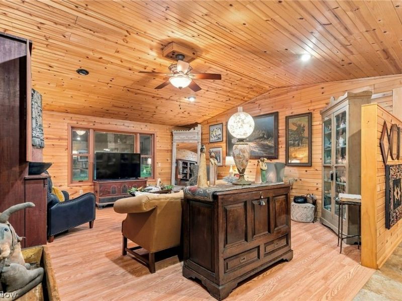 6040 Concord Drive, Bowerston, OH 44695 Photo 12