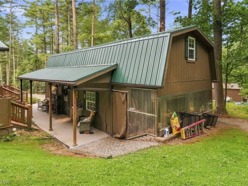 6040 Concord Drive, Bowerston, OH 44695 Photo 32