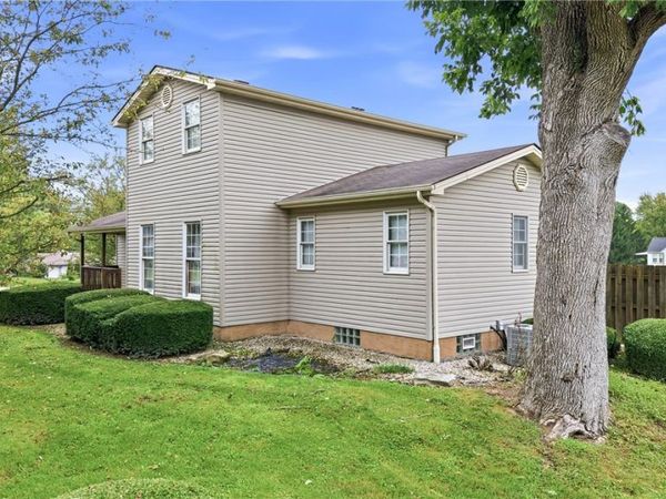 4864 N Park Avenue , Warren, OH 44483