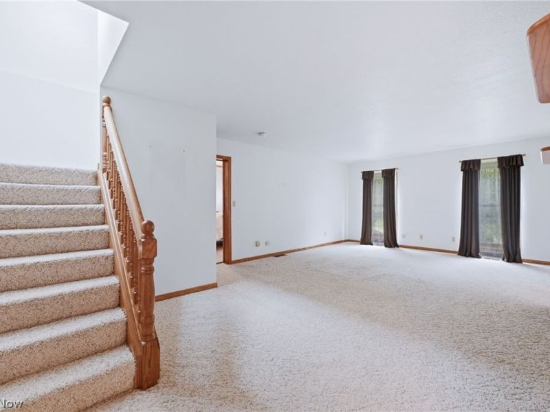 4864 N Park Avenue, Warren, OH 44483 Photo 28