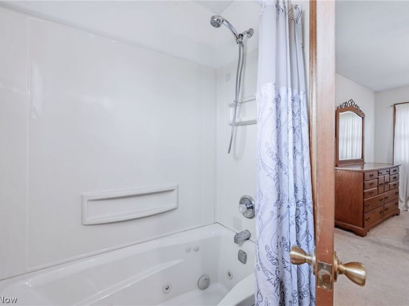 4864 N Park Avenue, Warren, OH 44483 Photo 34