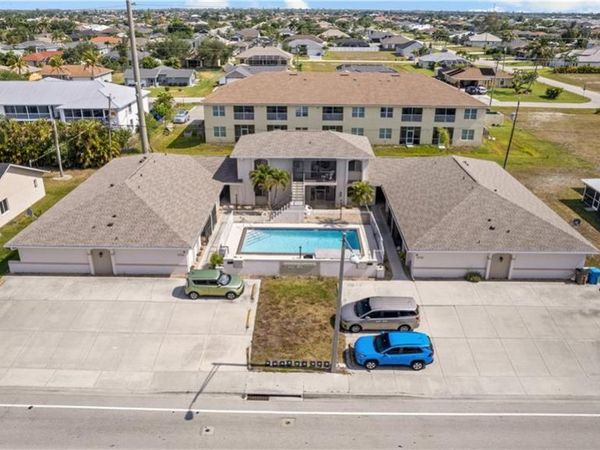 1113 Cape Coral PKWY W, Unit 103, CAPE CORAL, FL 33914