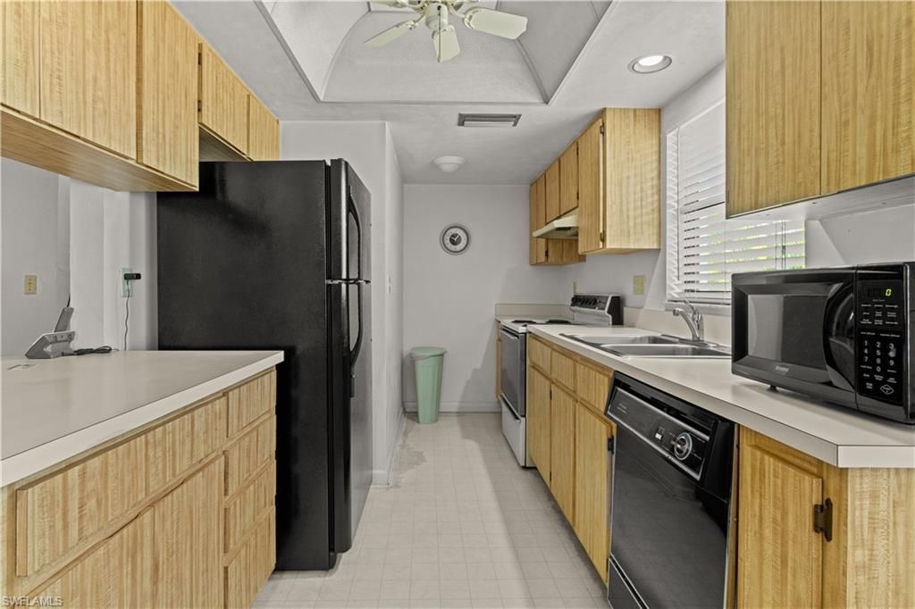 1113 Cape Coral Pkwy W, Unit 103, Cape Coral, FL 33914 Photo