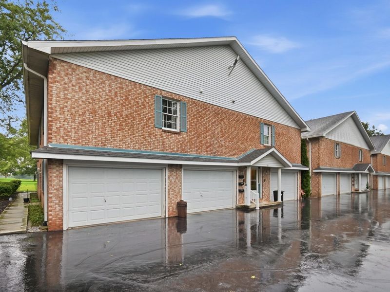 321 Dice Drive, Unit C, Washington Court House, OH 43160 Photo 3