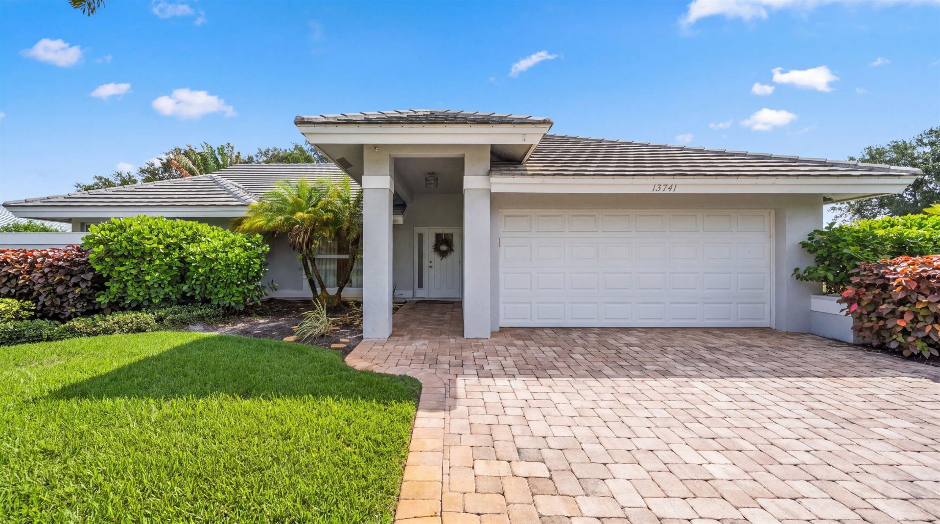 13741 Sheffield Street, Wellington, FL 33414 Photo